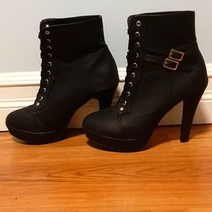 Black boots 4 inch heel